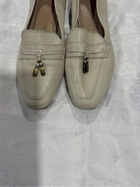 Women’s Cream Leather Tassel Loafers
